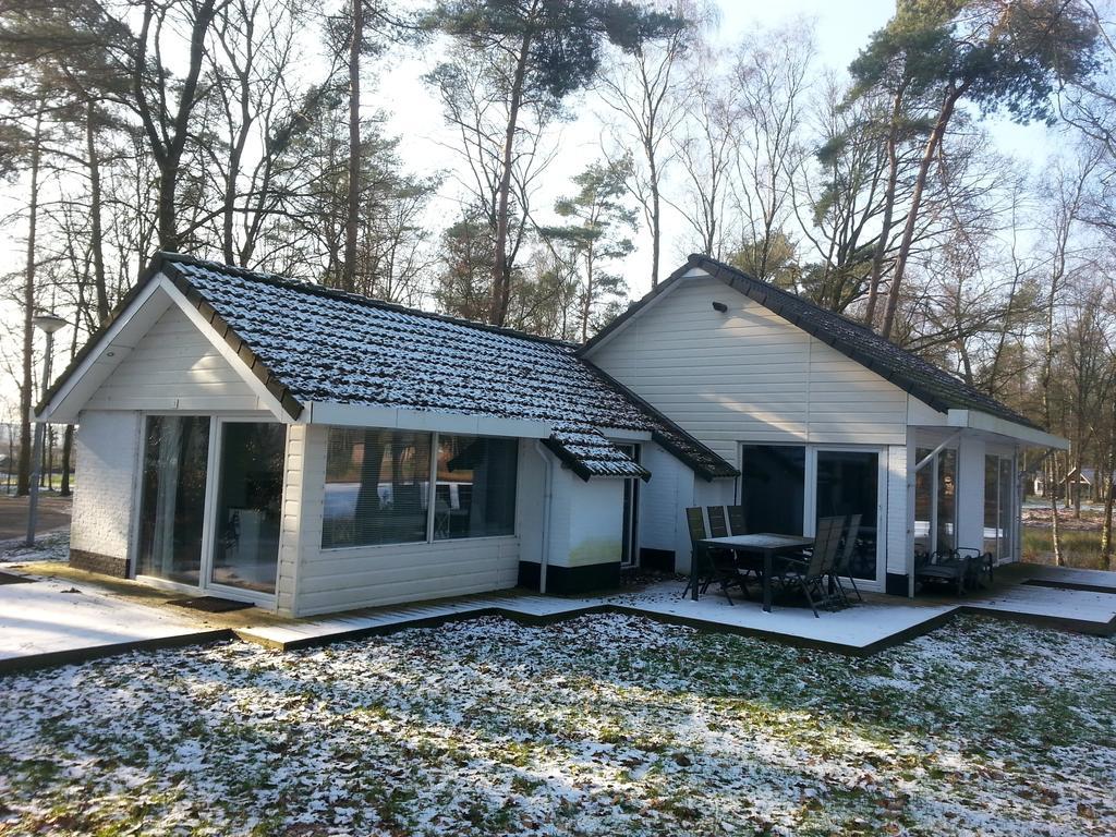 Comfortabele Vrijstaande Bungalow 3 Stramproy Rum bild